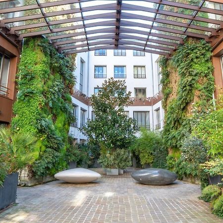פריז Guestready - Artist Loft With A Vertical Garden מראה חיצוני תמונה