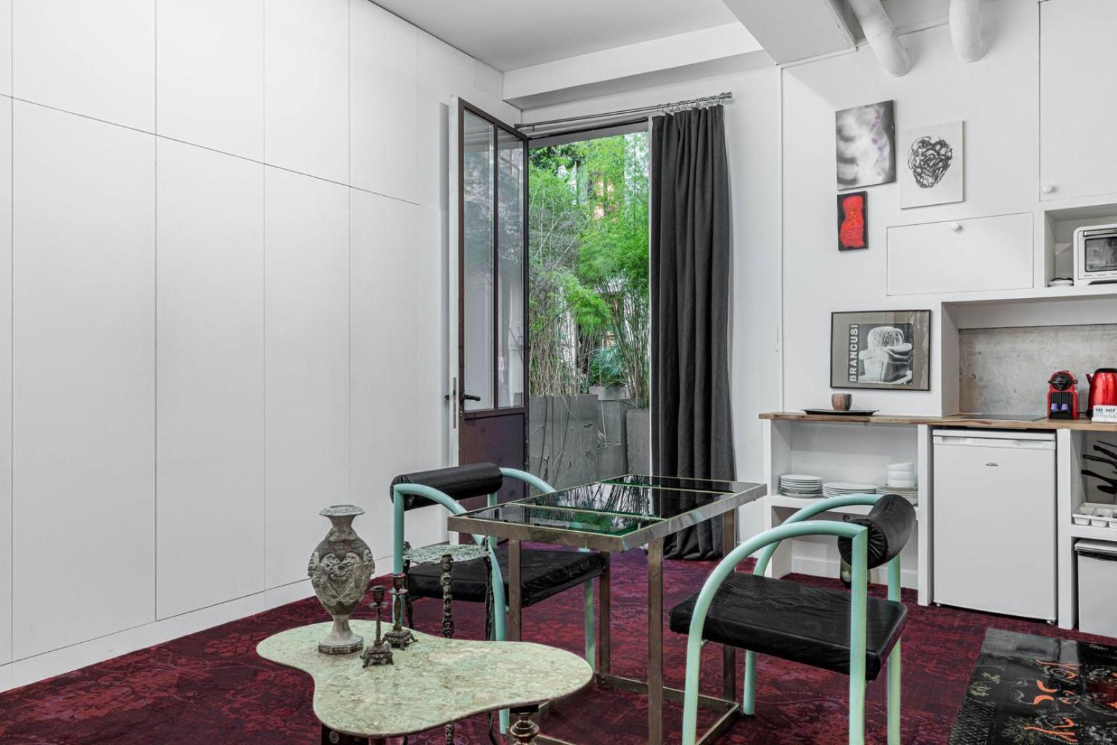 פריז Guestready - Artist Loft With A Vertical Garden מראה חיצוני תמונה